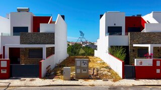 Land for sale in Portimão, Portugal — €205,000