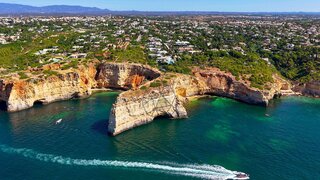 Land for sale in Lagoa, Portugal — €595,000