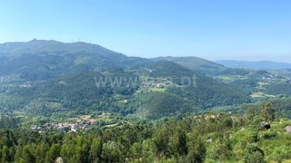 Land for sale in Amares, Portugal — €15,000