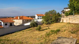 Land for sale in Torre de Moncorvo, Portugal — €120,000