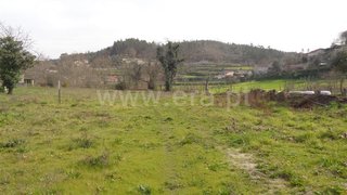 Land for sale in Póvoa de Lanhoso, Portugal — €52,500