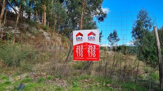 Land for sale in Póvoa de Lanhoso, Portugal — €74,500