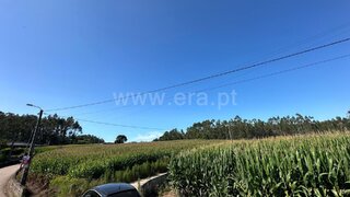 Land for sale in Vila Nova de Famalicão, Portugal — €93,000