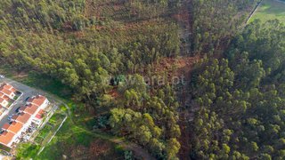 Land for sale in Vila Nova de Famalicão, Portugal — €65,000