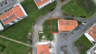 Land for sale in Mirandela, Portugal — €85,000