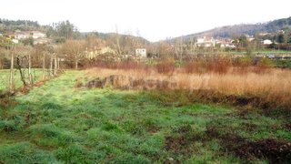 Land for sale in Póvoa de Lanhoso, Portugal — €27,000
