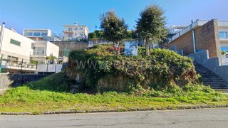 Land for sale in Barcelos, Portugal — €75,000
