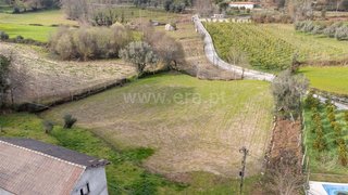 Land for sale in Amares, Portugal — €28,000
