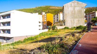Land for sale in Torre de Moncorvo, Portugal — €100,000