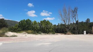 Land for sale in Vila Verde, Portugal — €205,000