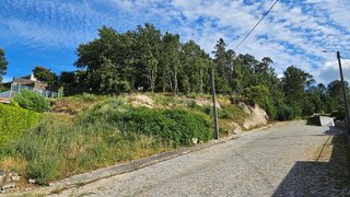 Land for sale in Guimarães, Portugal — €270,000