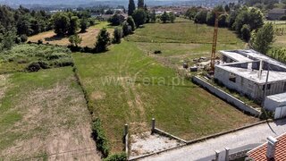 Land for sale in Amares, Portugal — €78,000