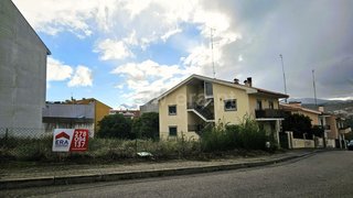 Land for sale in Mirandela, Portugal — €64,000