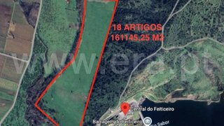Land for sale in Torre de Moncorvo, Portugal — €425,000