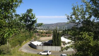 Land for sale in Póvoa de Lanhoso, Portugal