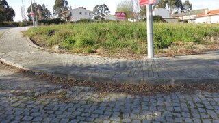 Land for sale in Barcelos, Portugal — €40,000