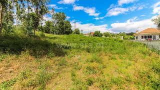 Land for sale in Barcelos, Portugal — €90,000