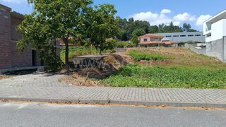 Land for sale in Fafe, Portugal — €102,500