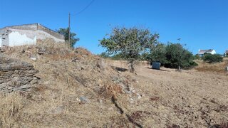 Land for sale in Alandroal, Portugal — €68,000