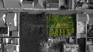 Terreno de 750 m² em Évora