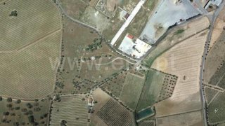 Land for sale in Reguengos de Monsaraz, Portugal — €257,500