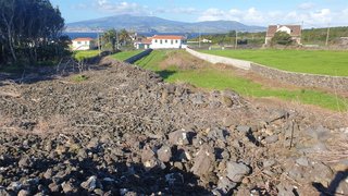 Land for sale in Madalena, Portugal — €87,500