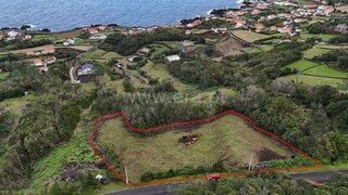 Land for sale in São Roque do Pico, Portugal — €150,000