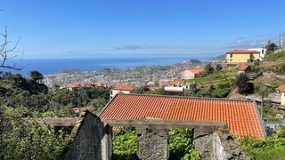 Land for sale in Funchal, Portugal — €69,000