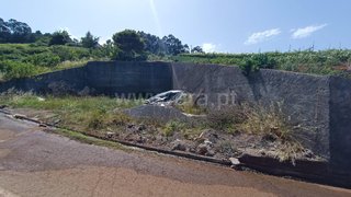 Land for sale in Santana, Portugal — €59,000