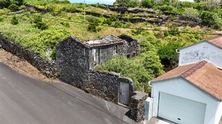 Land for sale in Lajes do Pico, Portugal — €115,000
