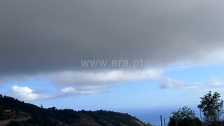 Land for sale in Câmara de Lobos, Portugal — €138,000