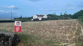 Land for sale in São Roque do Pico, Portugal — €145,000