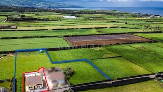 Land for sale in Ribeira Grande, Portugal — €98,000