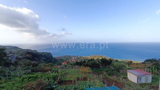 Land for sale in Santana, Portugal — €50,000
