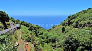 Land for sale in Calheta (Madeira), Portugal — €80,000
