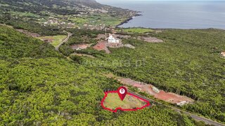 Land for sale in São Roque do Pico, Portugal — €45,000