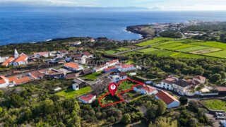 Land for sale in São Roque do Pico, Portugal — €74,000
