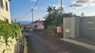 Land for sale in Funchal, Portugal — €87,500