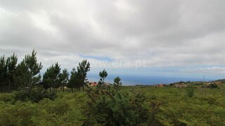 Land for sale in Calheta (Madeira), Portugal — €260,000
