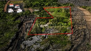 Land for sale in Madalena, Portugal — €175,000