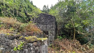 Land for sale in Lajes do Pico, Portugal — €43,000