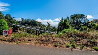 Land for sale in Santa Cruz, Portugal — €140,000