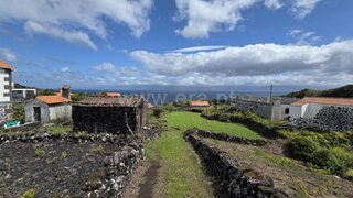 Land for sale in Lajes do Pico, Portugal — €75,000