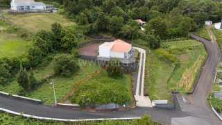 Land for sale in São Roque do Pico, Portugal — €44,000