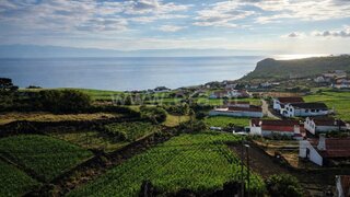 Land for sale in São Roque do Pico, Portugal — €58,000