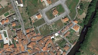 Land for sale in Seia, Portugal — €37,500