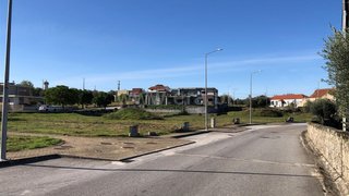 Land for sale in Seia, Portugal — €30,000