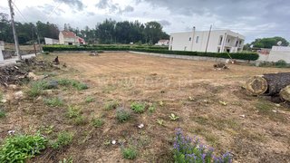 Land for sale in Gouveia, Portugal — €45,000
