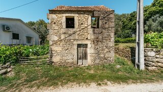 Land for sale in Covilhã, Portugal — €45,000