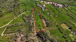 Land for sale in Ferreira do Zêzere, Portugal — €39,000